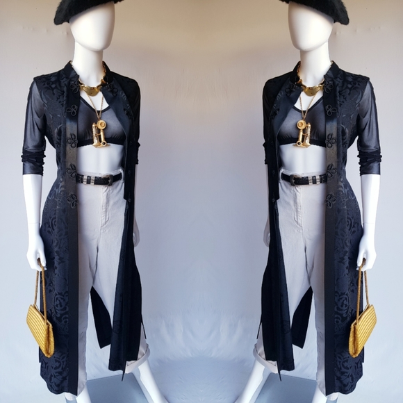 Large Vintage Oriental Vest ✨ - Picture 10 of 13